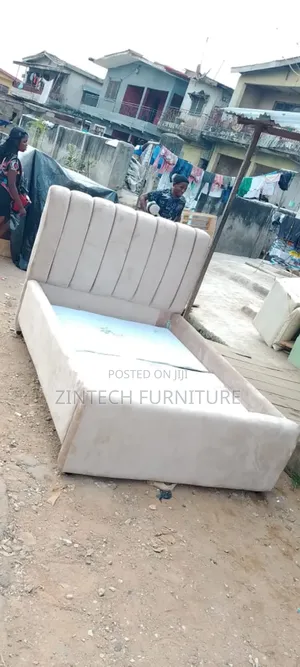 4 1/2 by 6 Bed Frame