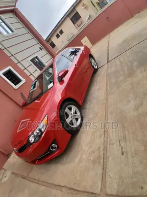 Photo - Toyota Camry SE Sport 4dr Sedan w/Prod. End 11/13 (2.5L 4cyl 6A) 2014 Red