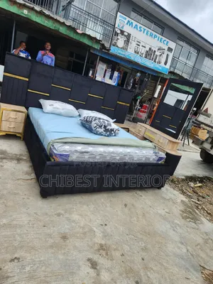 Luxury Family King Size Padded Bed.