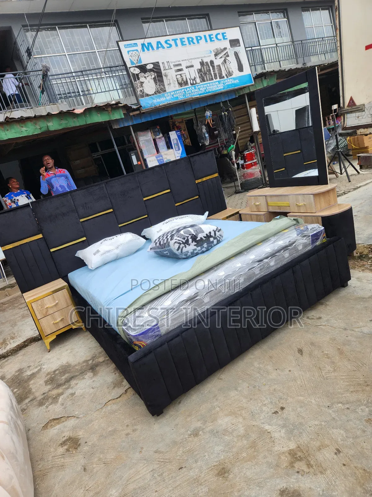 Neatly Padded 6by6 Bed.