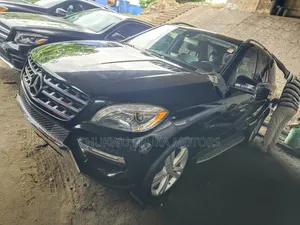 Mercedes-Benz M Class ML 350 4Matic 2013 Black