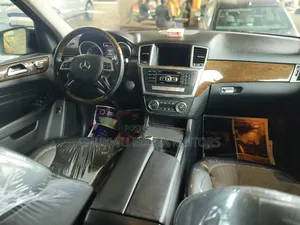 Mercedes-Benz M Class ML 350 4Matic 2013 Black