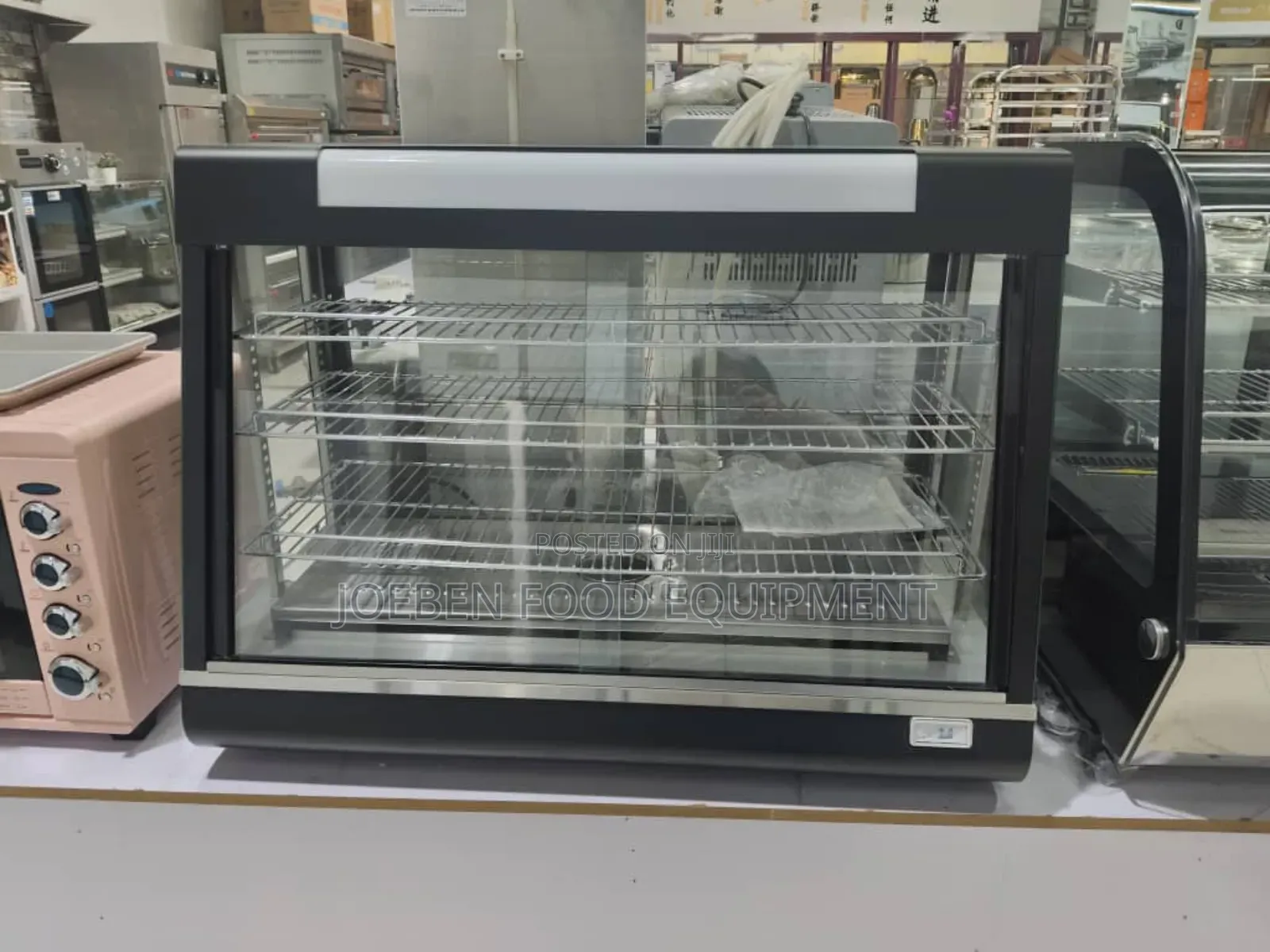 Snacks Display Warmer Black