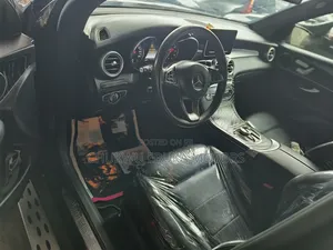 Mercedes-Benz GLC-Class 2017 Black