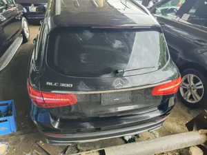 Mercedes-Benz GLC-Class 2017 Black