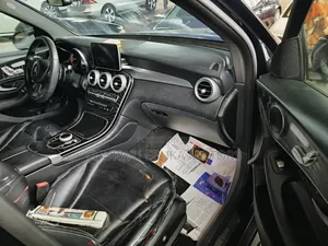Mercedes-Benz GLC-Class 2017 Black