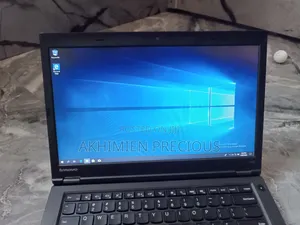 Photo - Laptop Lenovo ThinkPad T440p 8GB Intel Core I5 SSD 256GB