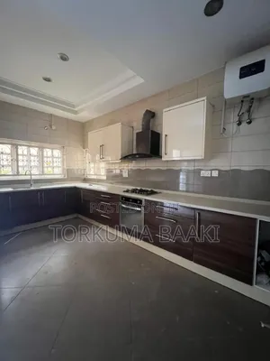 5bdrm Townhouse / Terrace in Katampe Extension for rent