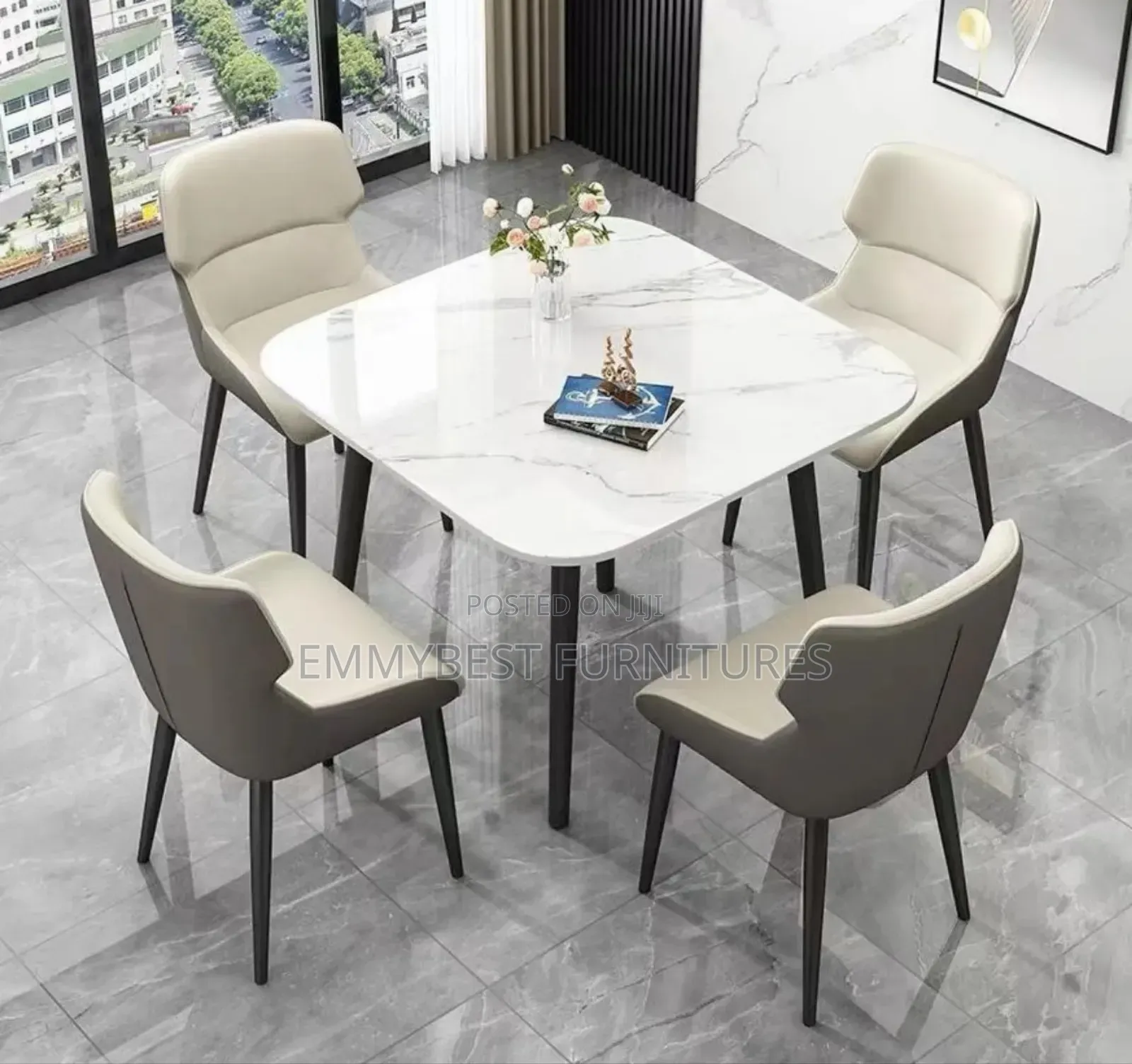 Classic Dinning Set.