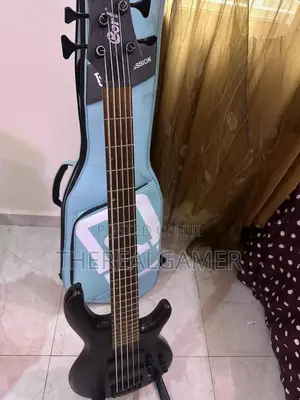 Photo - Cort B5 Bass Guitar