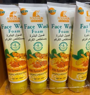 Roushun Tumeric Face Wash