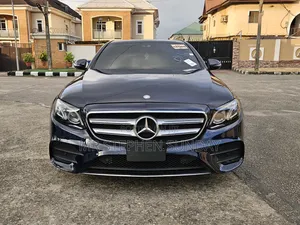 Mercedes-Benz E300 4Matic AWD Sedan (2.0L 4cyl 9A) 2017 Blue