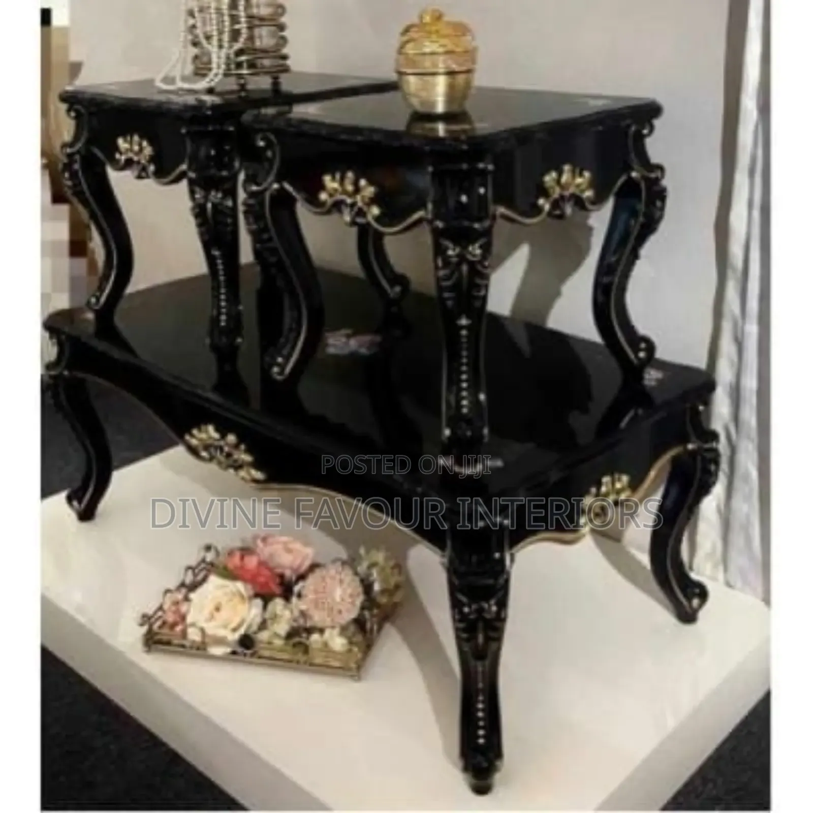 Centre Table With Side Stools