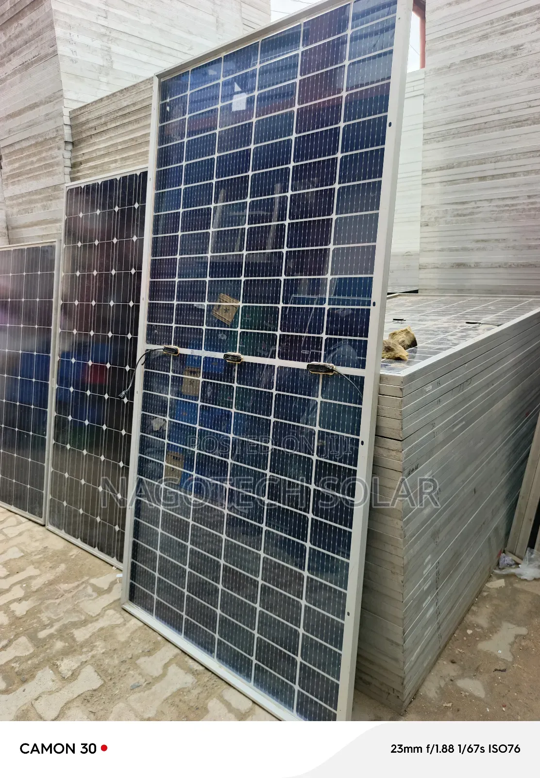 550watt Jinko Solar Panel