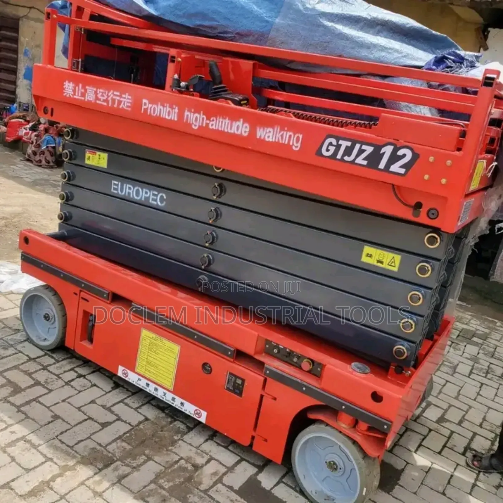 12 Meter Scissors Lift
