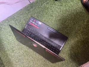 Laptop MSI GE63 7RC Raider 16GB Intel Core I7 SSD 512GB