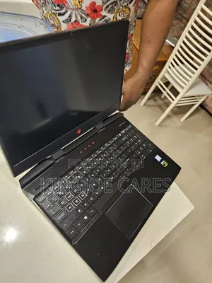 Photo - Laptop HP Omen 17t 16GB Intel Core I5 HDD+SSD 700GB