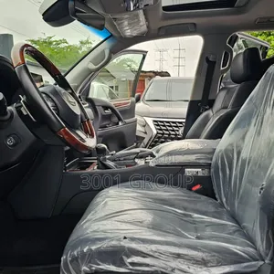 Lexus LX 570 AWD 2016 Black