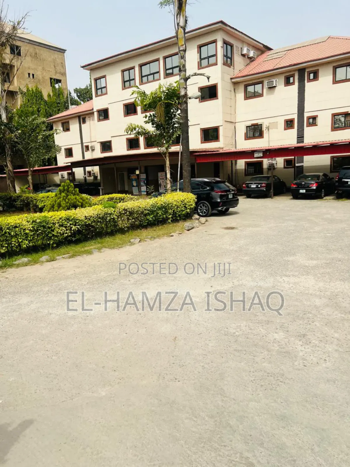 Furnished 20bdrm Block of Flats in Jabi for sale