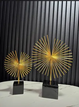 Original Luxury Spike Ornament
