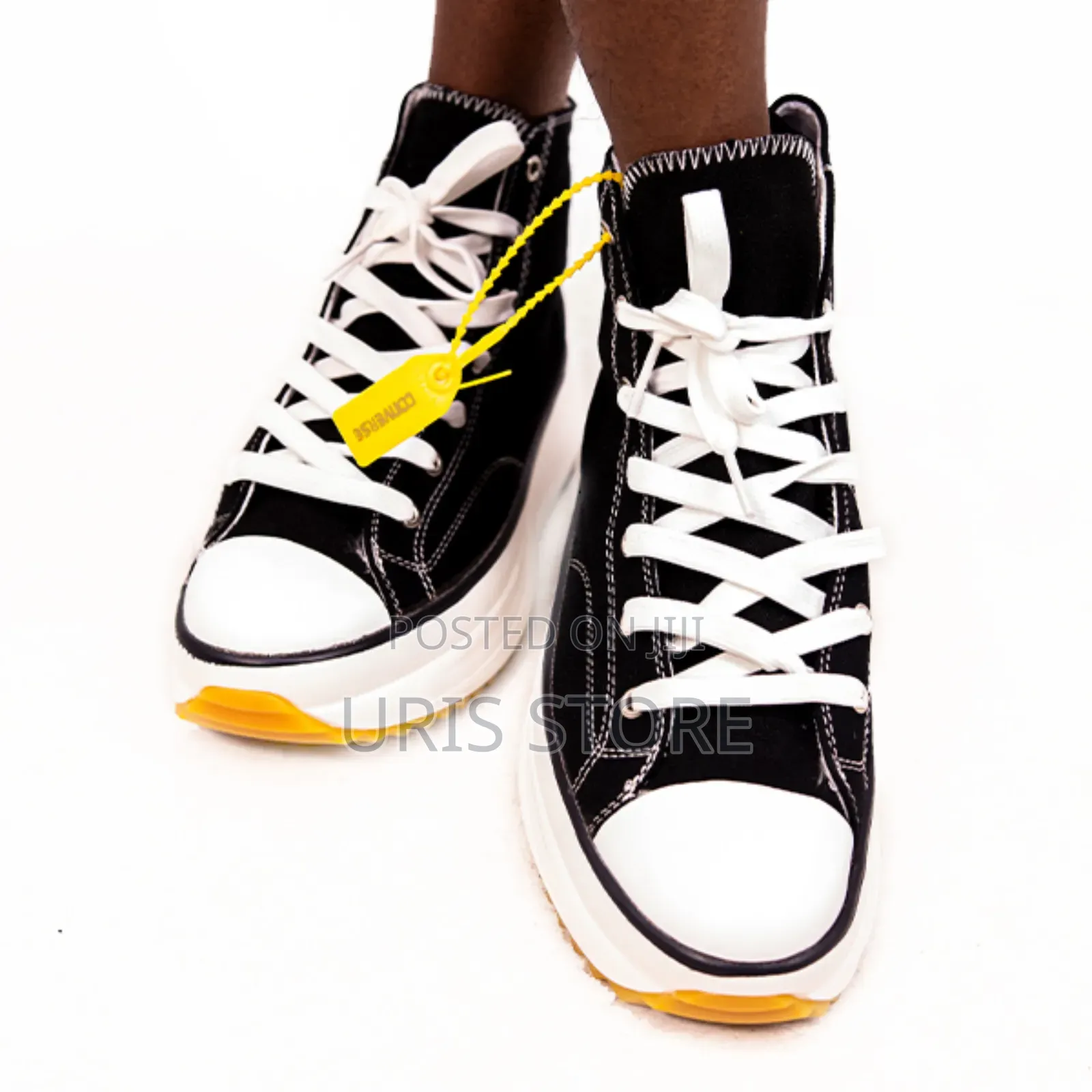 Converse Allstars Sneakers