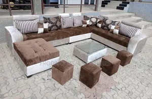 Quality 9 Seaters U-Shape Couch With Table and Stools. Ba2