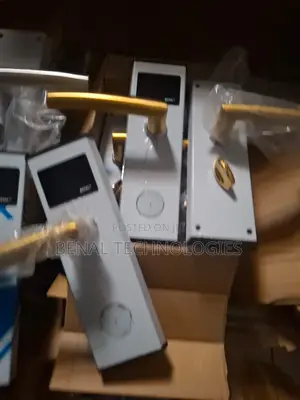 Hotel Room Lock Controlled by Card and Software