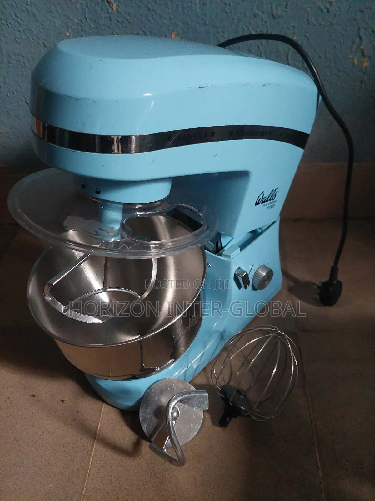 Walls Stand Mixer