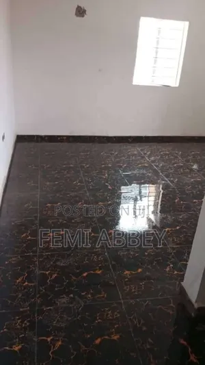 1bdrm Room & Parlour in Shedrack & Ella, Lugbe District for rent