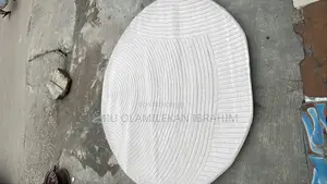 Round Center Rug