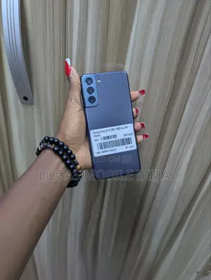 Samsung Galaxy S21 5G 128 GB Silver