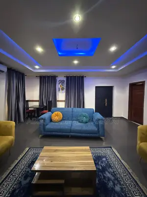 Luxury Threee Bedroom Apartment