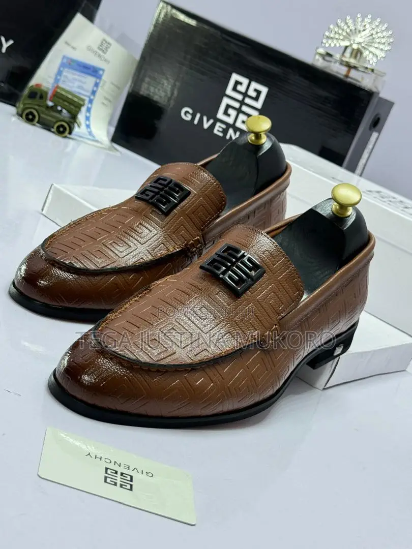 Latest Design Givenchy Men's Classic Flat Shoes