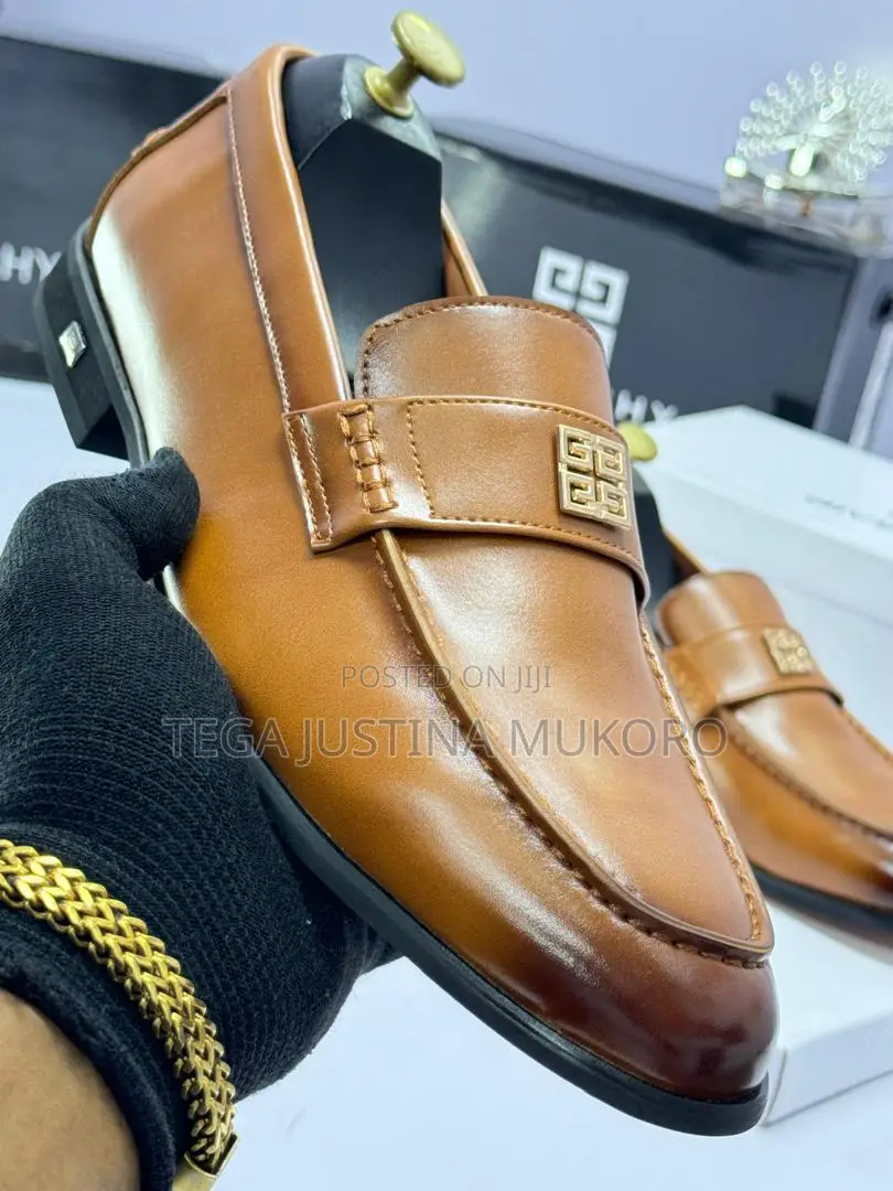 Latest Design Givenchy Men's Classic Flat Shoes