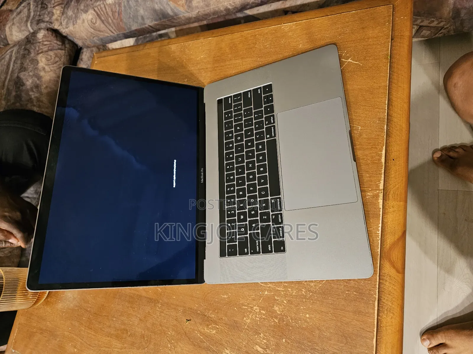 Laptop Apple MacBook Pro 2017 16GB Intel Core I7 SSD 512GB