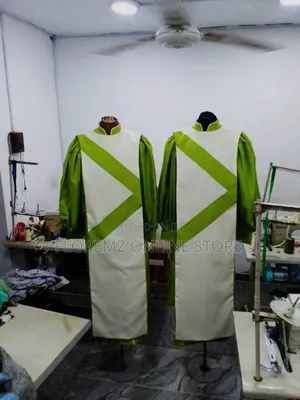 Lemon / Cream White Choir Robes Bulk Rental