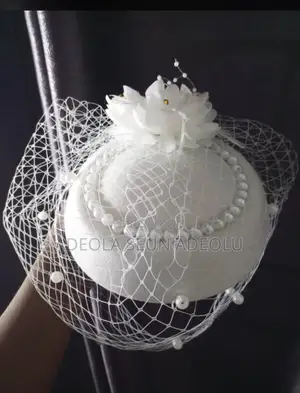 Ladies Fashion Fascinators