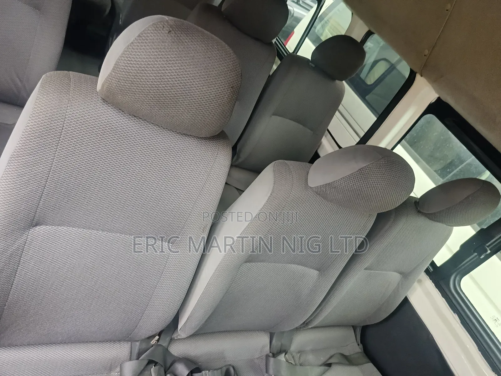 Toyota HiAce 2018 White