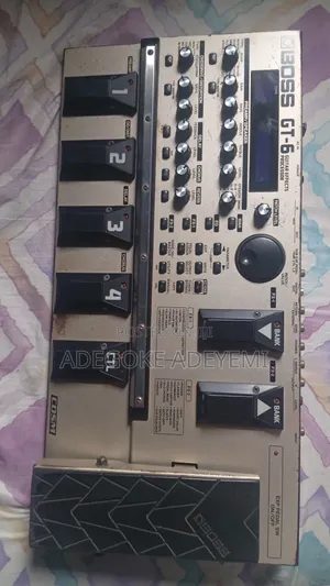 Photo - Guitar Effect Pedal Boss Gt6