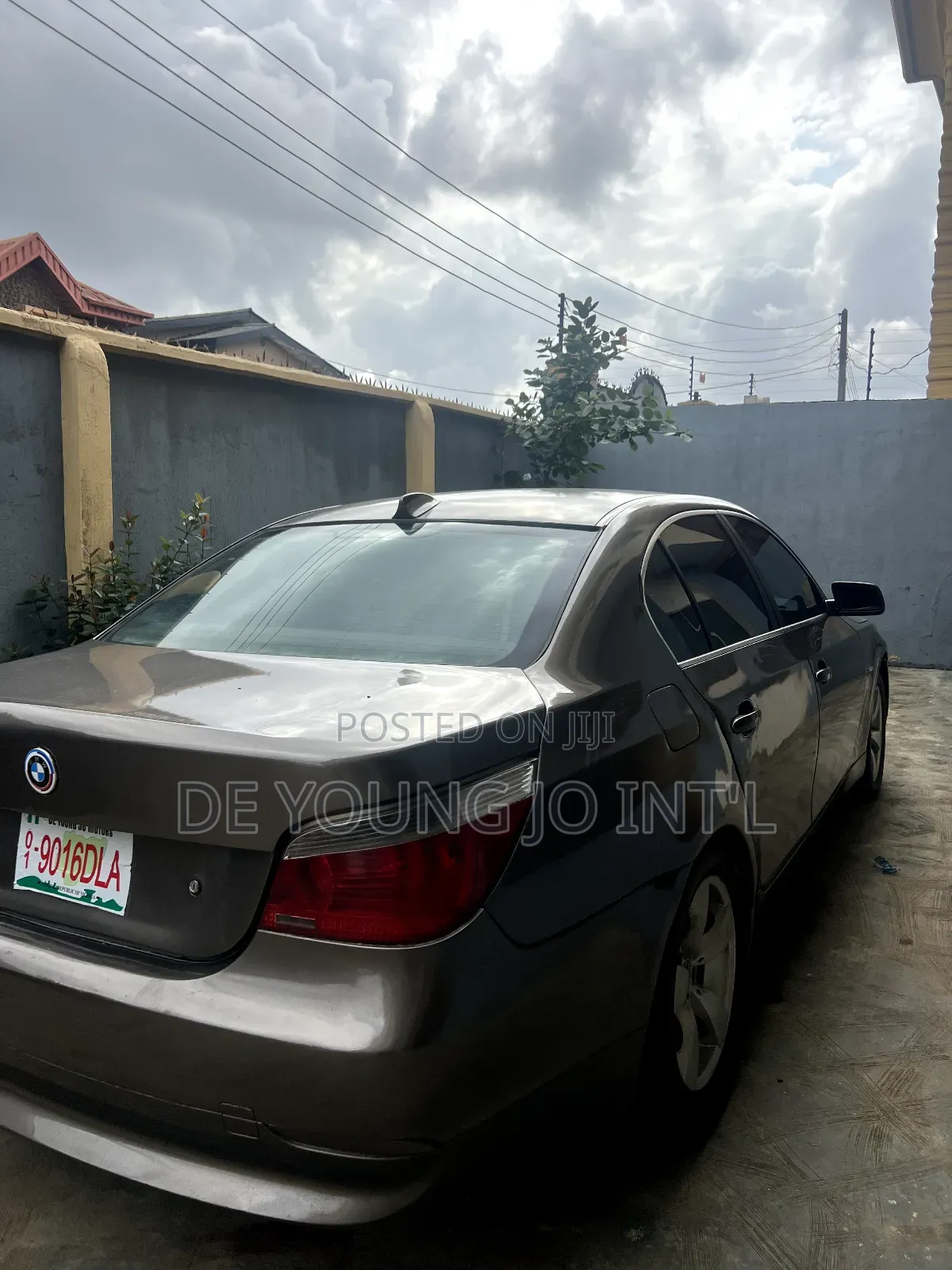 BMW 5 Series 2012 Gray