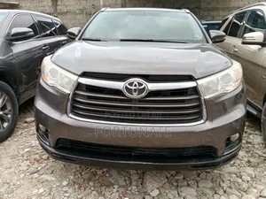 Toyota Highlander 2015