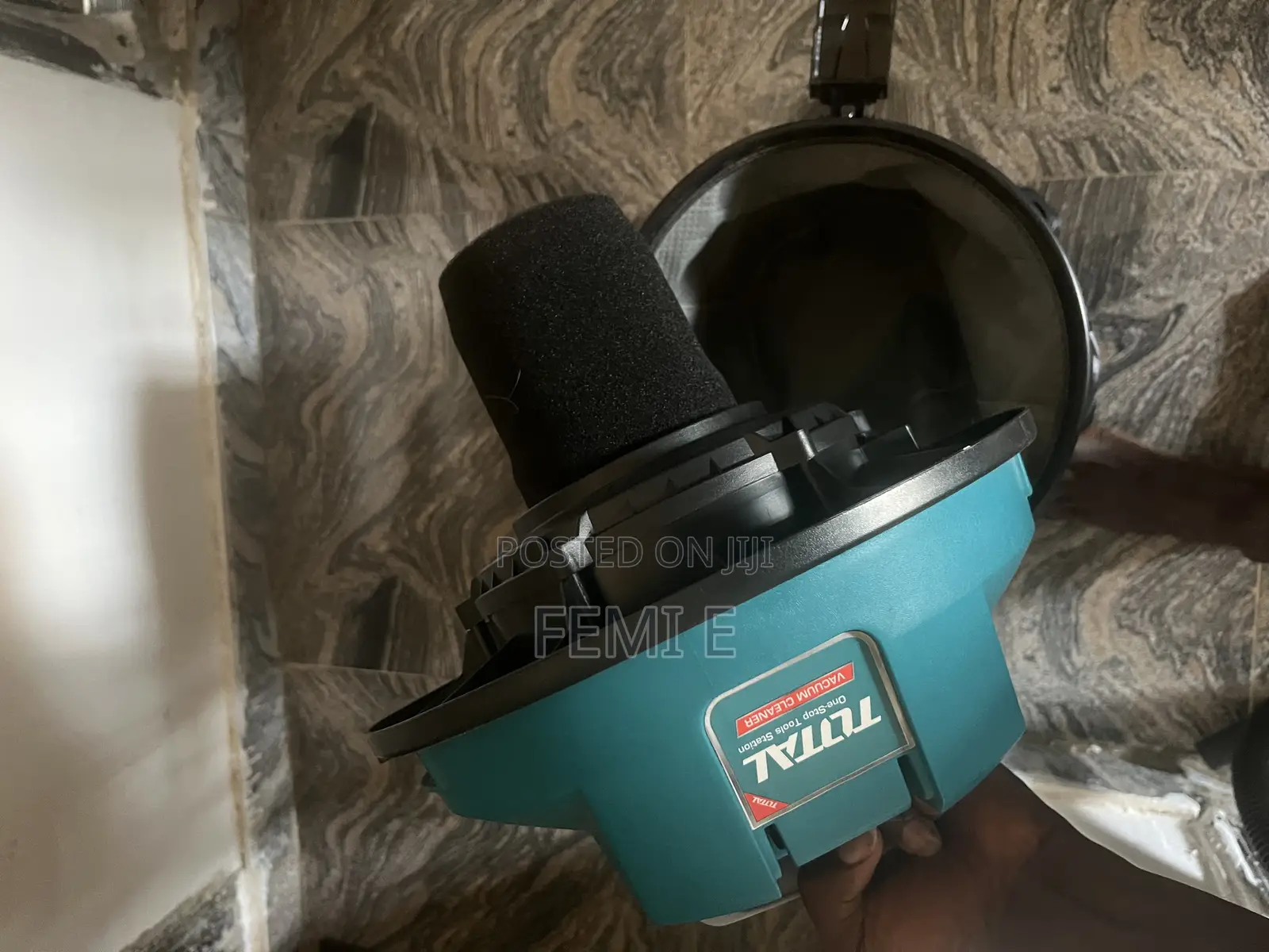 Vacuum Cleaner