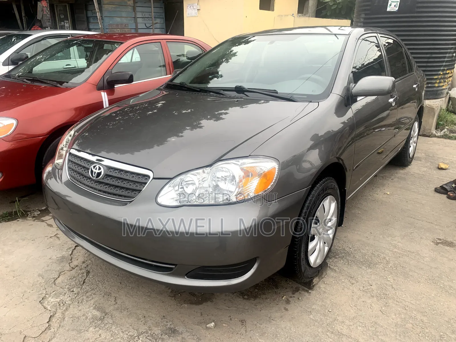 Toyota Corolla LE 2005 Gray