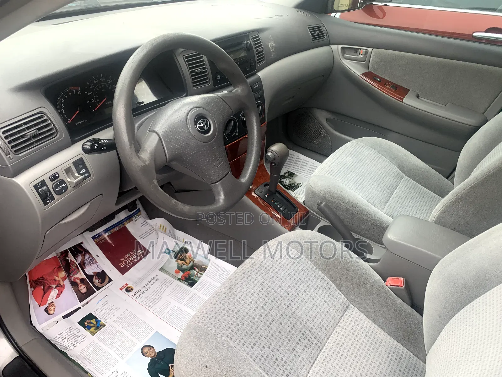 Toyota Corolla LE 2005 Gray