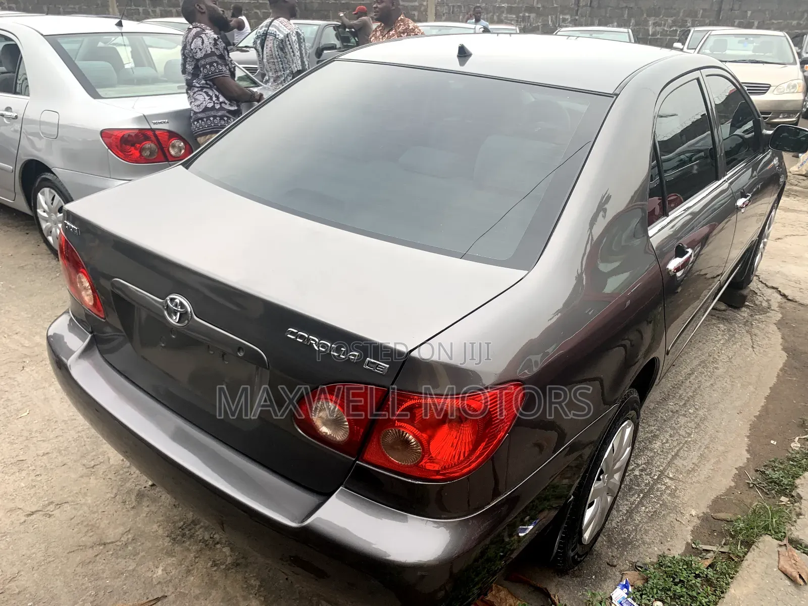 Toyota Corolla LE 2005 Gray