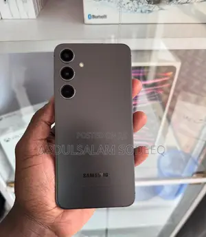 Photo - Samsung Galaxy S24 Plus 256 GB Gray