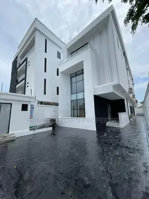 5bdrm Duplex in Lekki Phase 1 for sale