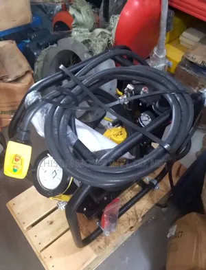 Enerpac Hydraulic Torque Machine