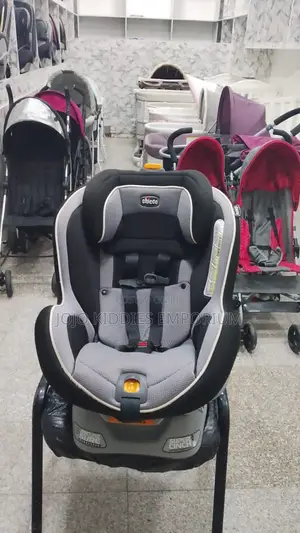 Us Used Chicco Nextfit Infant to Toddler Baby Car Seat