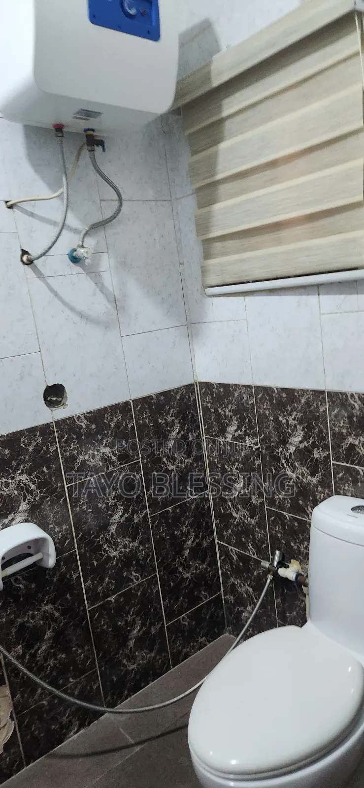 Studio Apartment for Short Let at Apo Legislative